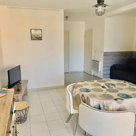 Apartment 2 Pieces A Calvi, Proche Plage, Parking Inclus - Fr-1-63-284 Calvi (Corsica)