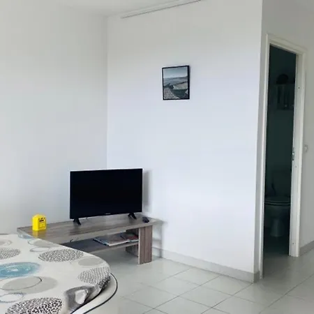 Apartment 2 Pieces A Calvi, Proche Plage, Parking Inclus - Fr-1-63-284 Calvi (Corsica)